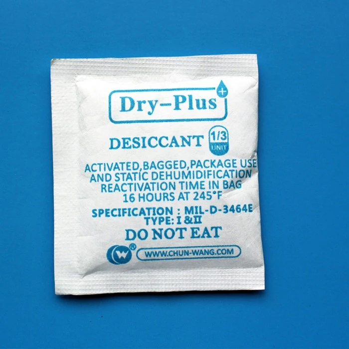 Montmorillonite desiccant